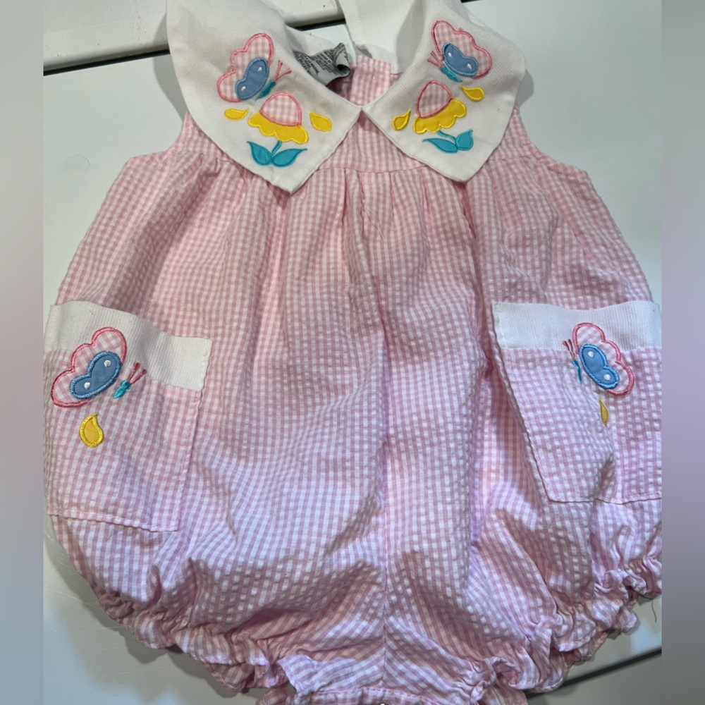 Pink seersucker romper bubble with butterfly appliqué size 12mo